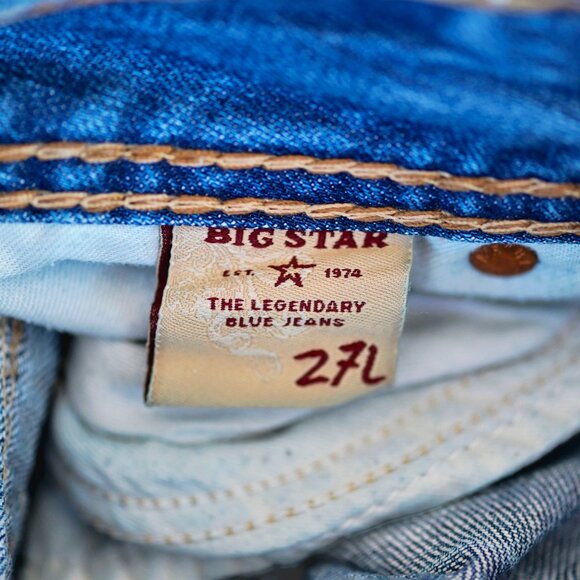 Big Star "Sophie" Distressed Jeans Size 27L Low Rise Boot Cut - Picture 4 of 11